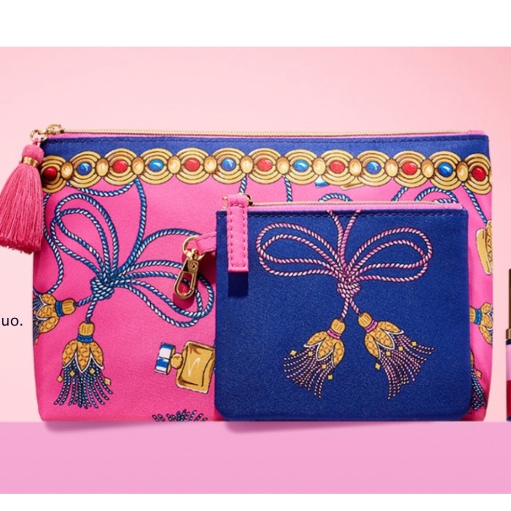 Estée Lauder bags and 6 samples